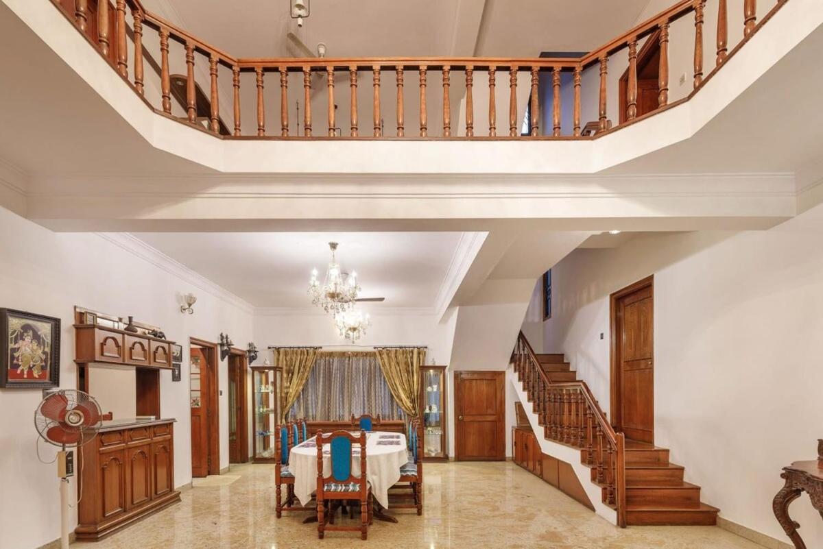 Westside Bungalow By Jadecaps Nr Wtc Rajajinagar Villa Bangalore Exterior photo