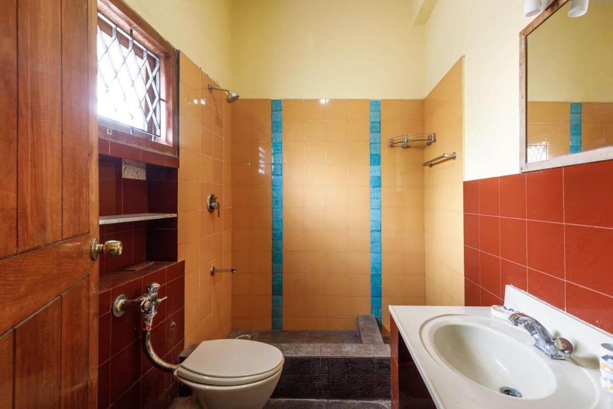 Westside Bungalow By Jadecaps Nr Wtc Rajajinagar Villa Bangalore Exterior photo