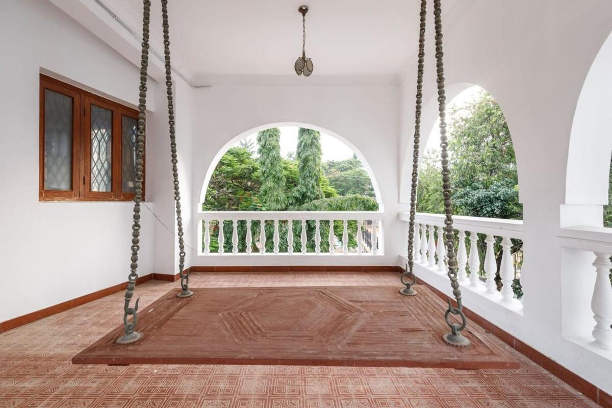 Westside Bungalow By Jadecaps Nr Wtc Rajajinagar Villa Bangalore Exterior photo
